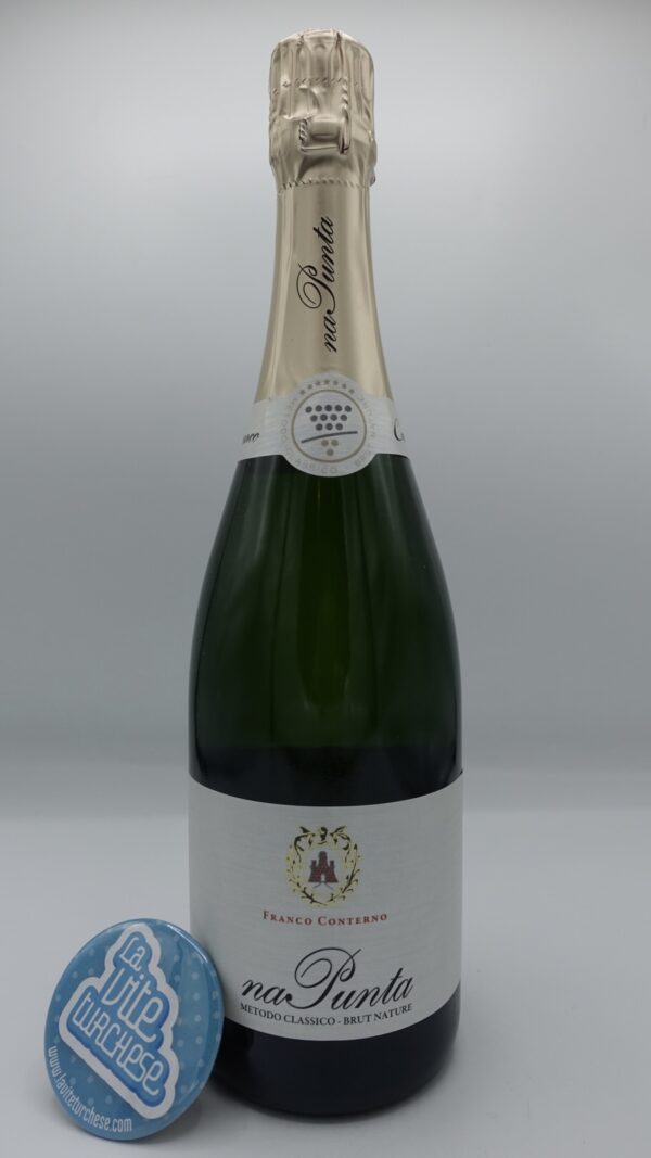 Franco Conterno - Na Punta Spumante Extra Brut made from Nebbiolo grapes in the single vineyard Bussia di Monforte, with 36 months of aging on the lees.