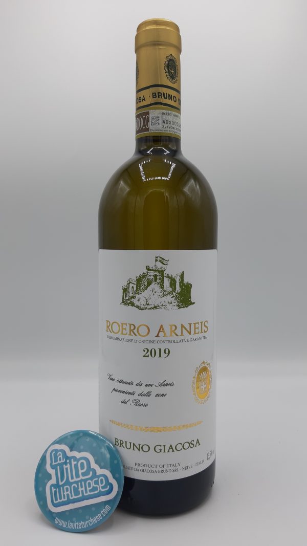 white wine Roero Arneis Langhe Piedmont DOCG traditional artisanal fragrant savory late summer obtained with only Arneis grapes perfect for aperitifs, white meat, fish