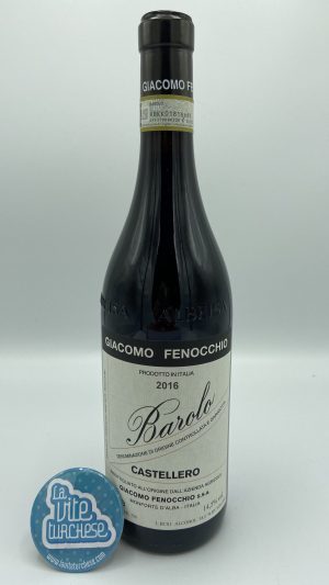 vino rosso Piemonte pregiato artigianale tradizionale Barolo cru Castellero ottenuto con solo uva nebbiolo perfetto con i formaggi e la carne cruda