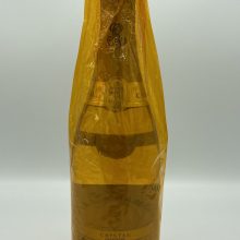 sparkling wine Champagne France Chardonnay and Pinot Noire grapes