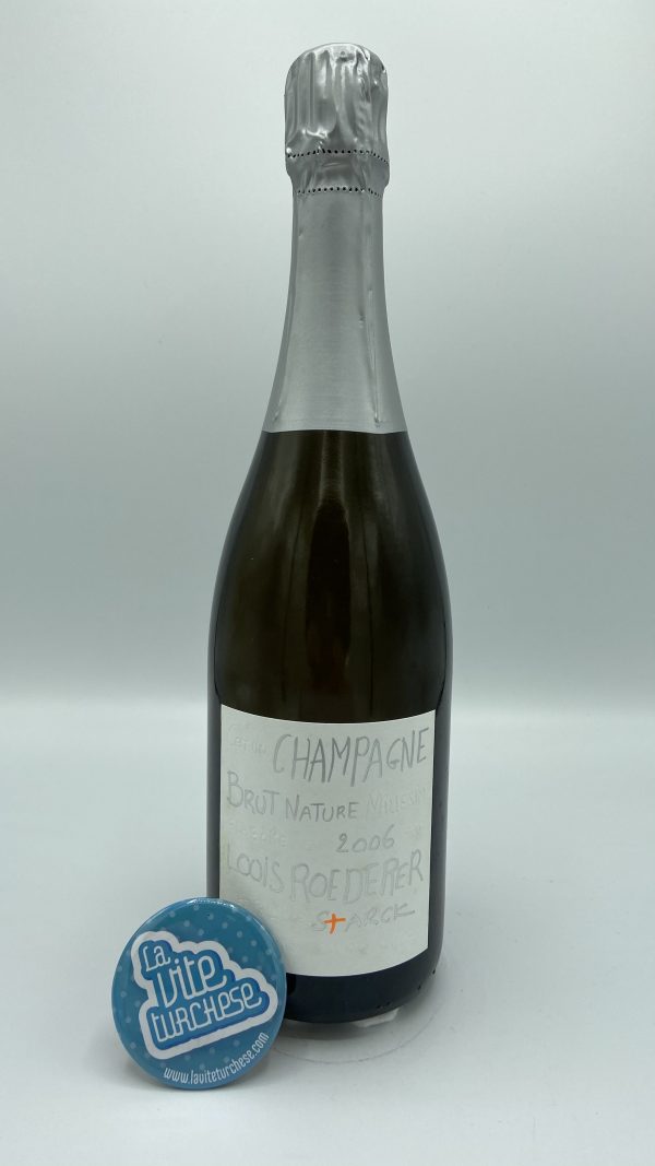 Sparkling wine Champagne France classic method art Philippe Starck refined vintage fine perlage obtained with chardonnay grapes and pinot noire perfect with white meats and caviar