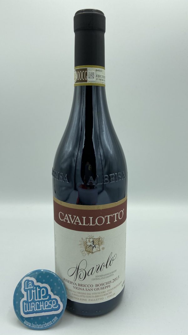 red wine Barolo DOCG Langhe Piedmont old vineyard Cru Bricco Boschis traditional austere artisan obtained with only Nebbiolo grapes perfect with meat and truffles