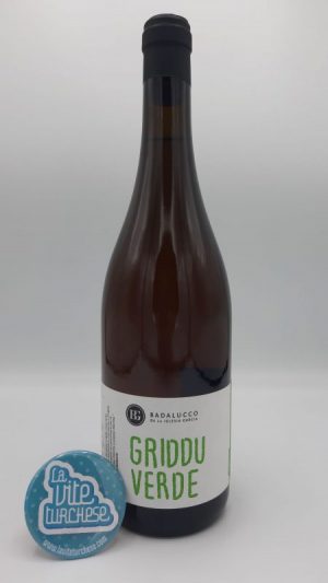 Vino bianco Sicilia prodotto con uva autoctona siciliana e uva spagnola pregiato artigianale naturale biologico prodotto con uva grillo e verdejo perfetto con primi a base di pesce