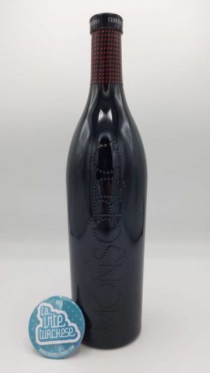 Vino rosso Langhe Alba Piemonte pregiato artigianale cantina storica uve internazionali prodotto con uva cabernet sauvignon merlot e syrah perfetto con affettati e salumi