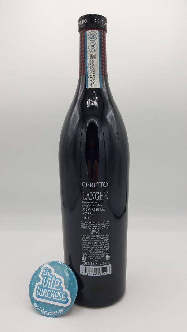 Langhe red red wine Alba Piemonte Cabernet Sauvignon, Merlot and Syrah grapes