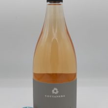 rosé wine volcano Etna Sicily traditional crunchy fresh summer made with only Nerello Mascalese grapes perfect with fish and medium-aged cheeses