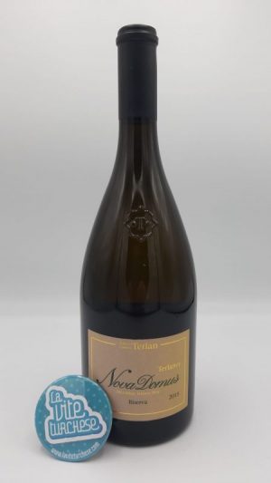 White wine Terlano Alto Adige artisan quality wine historic cellar produced with pinot bianco grapes, chardonnay, sauvignon perfect with caviar and fatty fish