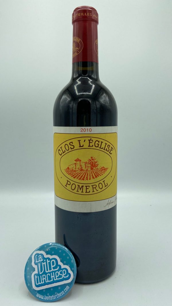 bordeaux red wine Pomerol France boutique history tradition full body sensual long persistence suitable for aging obtained with Merlot and Cabernet Franc grapes perfect with red meats