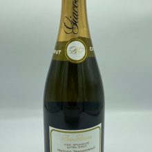 classic method sparkling wine Neive Langhe with Pinot Nero grapes