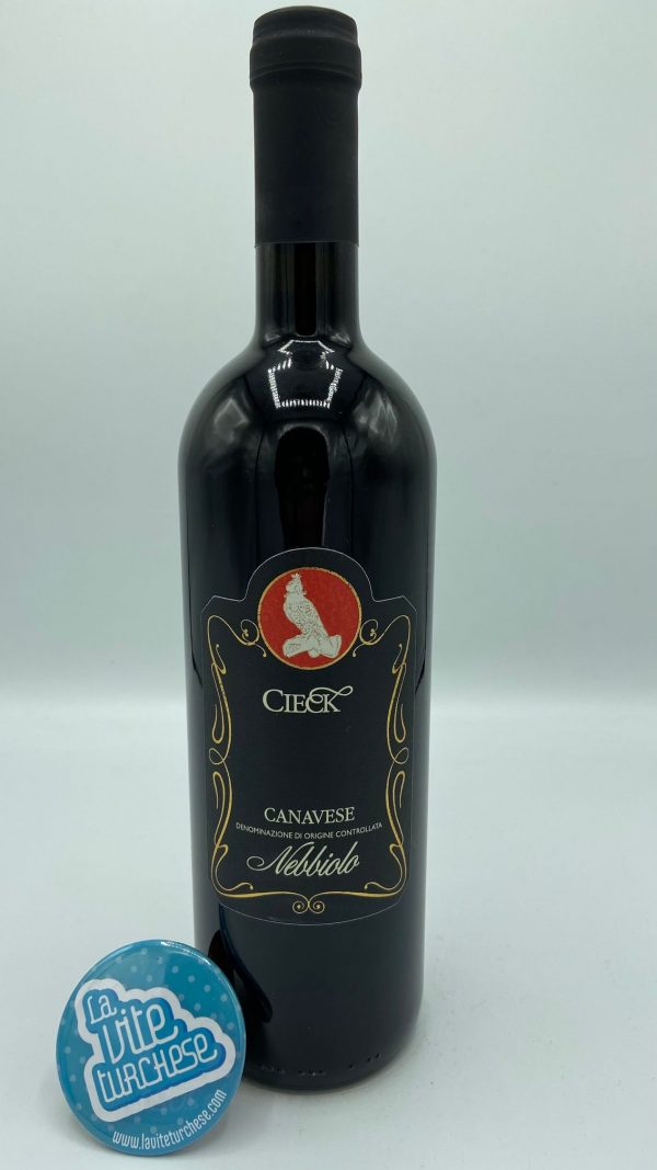 red wine nebbiolo canavese Sangiorgio Piedmont hills of Turin Ivrea boutique fine tannic perfumed refined obtained with Nebbiolo grapes perfect with red meats and medium-aged cheeses