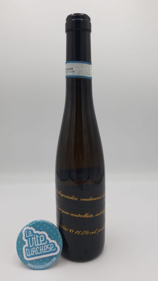 sweet passito wine Loazzolo DOC Piemonte Moscato grapes