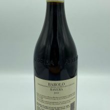 Barolo red wine cru Ravera Novello Piemonte