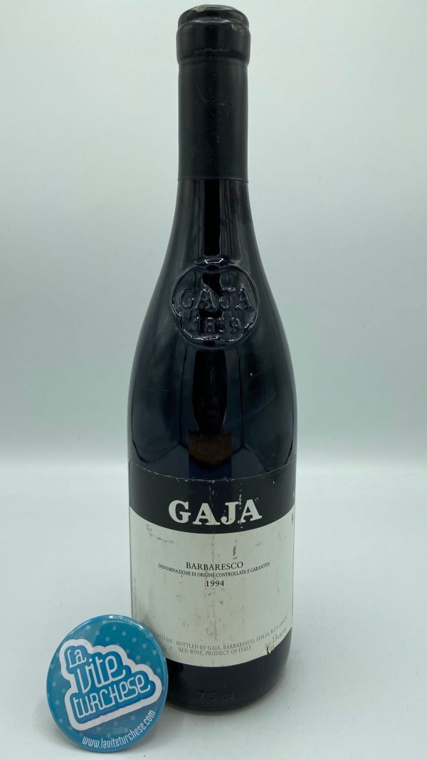 Barbaresco red wine fine artisan DOCG limited production produced only in the best vintages Gaja produced with Nebbiolo grapes perfect with roasted meat