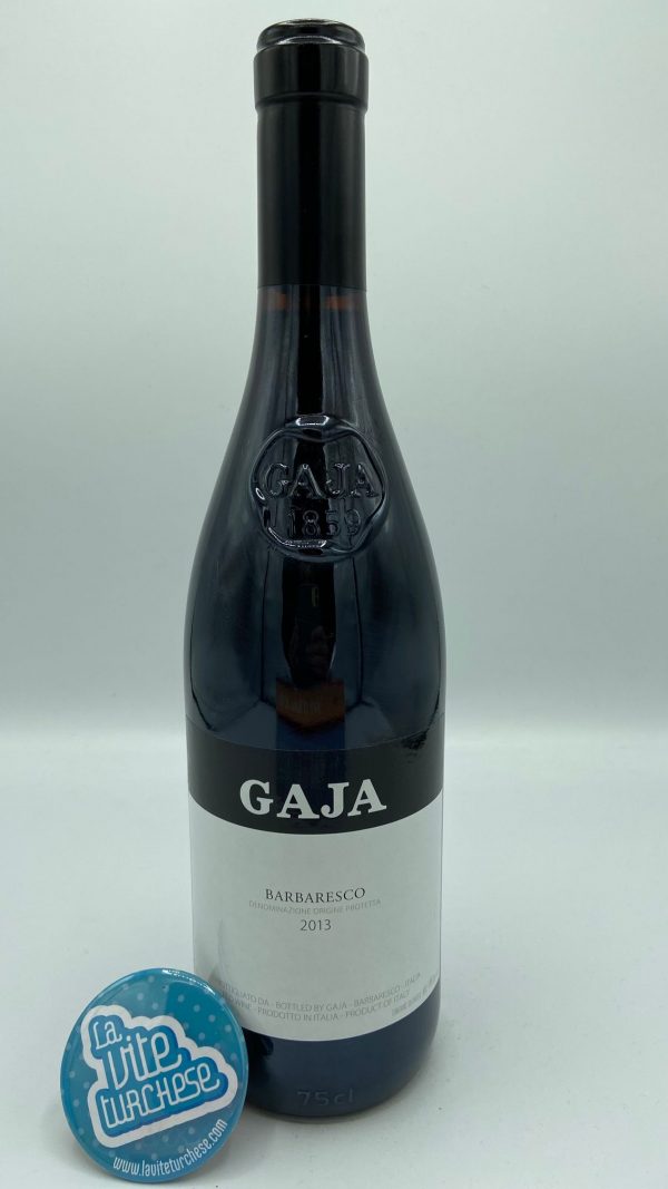 Barbaresco red wine fine artisan DOCG limited production produced only in the best vintages Gaja produced with Nebbiolo grapes perfect with roasted meat