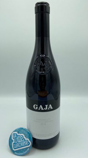Barbaresco red wine fine artisan DOCG limited production produced only in the best vintages Gaja produced with Nebbiolo grapes perfect with roasted meat