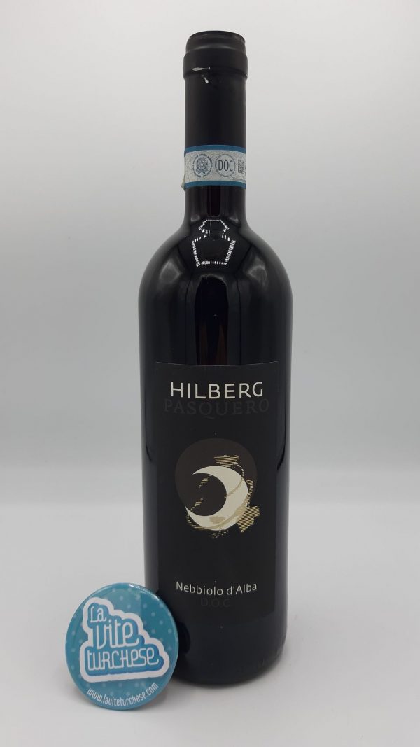 red wine nebbiolo d'alba Roero Priocca Unesco Piedmont biodynamic traditional old school intense full mature fine tannins obtained with Nebbiolo grapes perfect with truffle tajarin and red meat