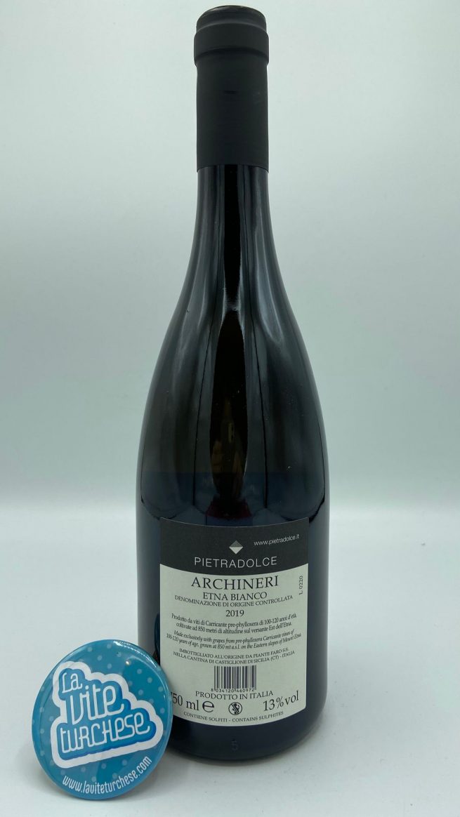 white wine Etna north side Solicchiata Castiglione di Sicilia Sicily grape carricante