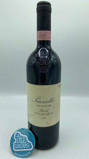 Red wine barolo cru Cannubi fine artisan historical cellar last year produced with only nebbiolo grapes perfect for meditation