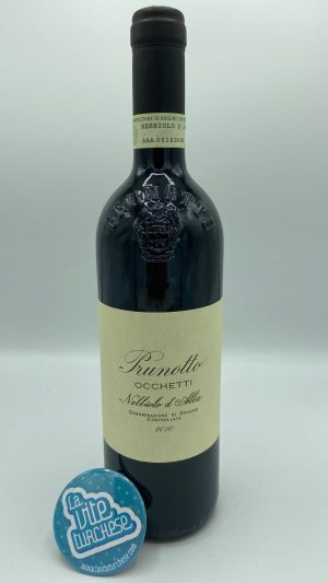 Red wine cru Occhetti Roero fine craftsmanship limited production historical cellar produced with nebbiolo grapes perfect with roasted meat