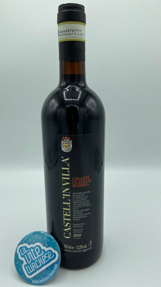 red wine Toscana Chianti Classico Riserva austere full meditation long-lived modern fine wine made from Sangiovese grapes perfect with Florentine meat