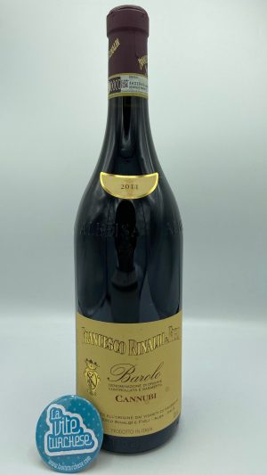 Red wine cru Cannubi Langhe Piedmont fine traditional craftsmanship limited production produced with only nebbiolo grapes perfect with braised barolo wine