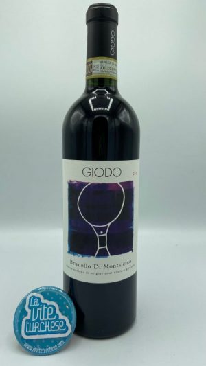 red wine Tuscany Montalcino Brunello oenologist Carlo Ferrini fine balanced fine class boutique long-lived 100 cents made with Sangiovese grapes perfect with the Florentine steak