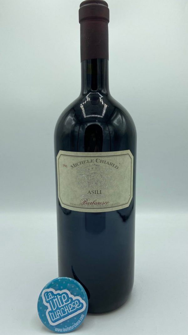 Red wine Piedmont cru Asili fine craftsmanship limited production produced only in the best vintages perfect with traditional Piedmontese dishes