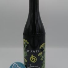 Burzi - Tanavea Vino Aromatizzato Gump Hof - Pinot Nero Praesulis prodotto nella valle Isarco in Alto Adige, vinificato per 12 mesi in barrique.