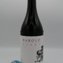 Giovanni Rosso - Barolo Serra - 2017 Giovanni Rosso - Barolo Serra considered one of the highest vineyards in Serralunga, with hard, limestone-rich soils.