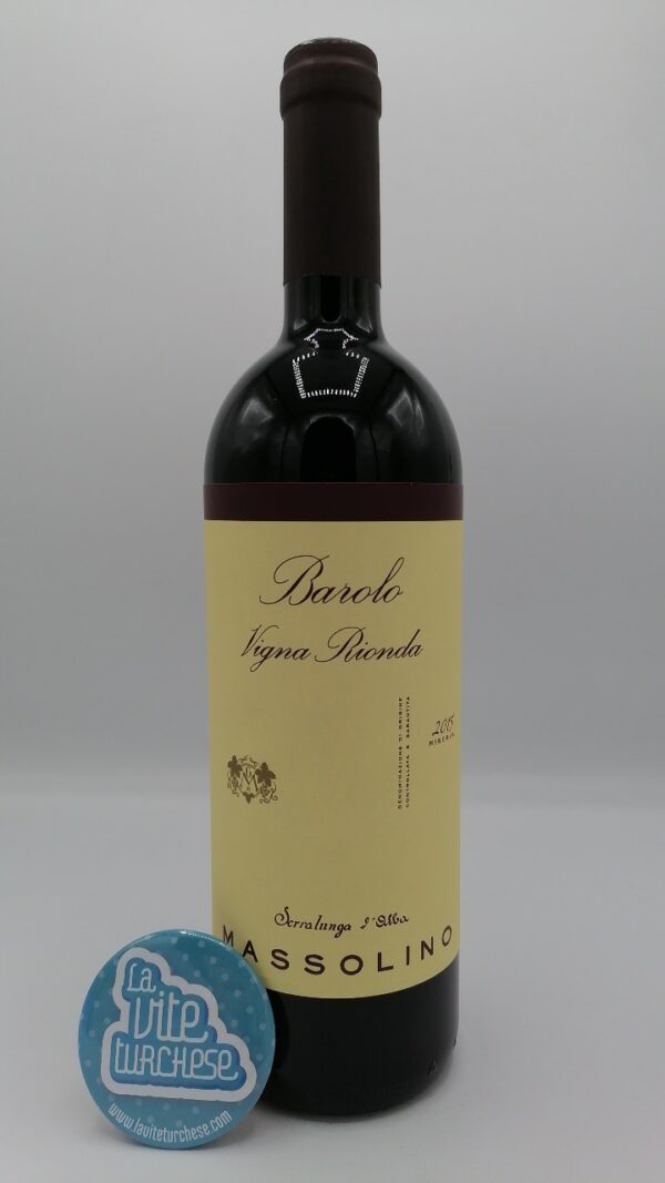 Massolino - Barolo Vigna Rionda Riserva produced only in the best vintages, with an aging of 7 years.