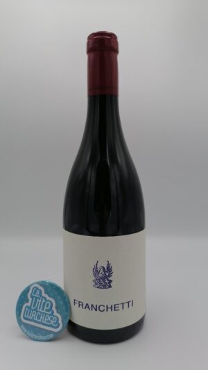 Passopisciaro - Franchetti Terre Siciliane prodotto con uve Petit Verdot e Cesanese del Piglio, vino simbolo di Andrea Franchetti.