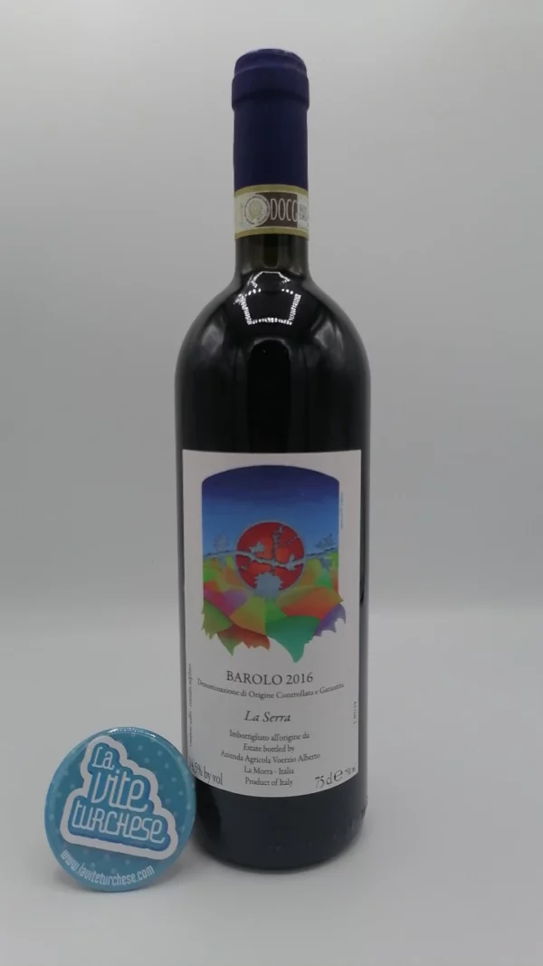 Alberto Voerzio - Barolo La Serra prodotto nell'omonima vigna situata a La Morra, basse rese per ettaro, produzione di 2500 bottiglie.