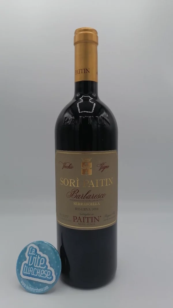 Paitin - Barbaresco Sorì Paitin Vecchie Vigne Serraboella Riserva prodotto solamente nelle migliori annate con le piante più vecchie.