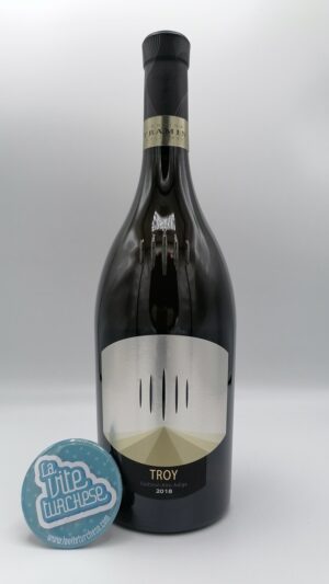 Tramin - Troy Chardonnay Riserva made from only Chardonnay grapes in 6000 bottles, aged in barrique for 11 months.