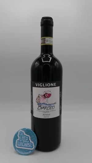 Carlo Viglione – Barolo Bussia prodotto nell'omonimo cru situato nel comune di Monforte d'alba con piante di più di 50 anni.