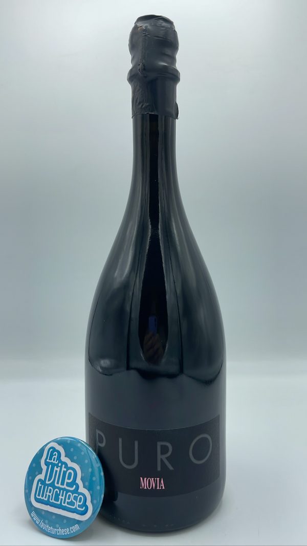 Movia – Puro Rosè prodotto con uve Pinot Nero, Ribolla e Pinot Grigio tra Slovenia e Italia, stile metodo classico