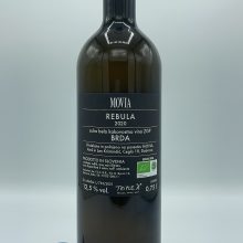 Movia - Rebula produced between Italian and Slovenian Collio, vinified by spontaneous fermentation in contact with the skins.