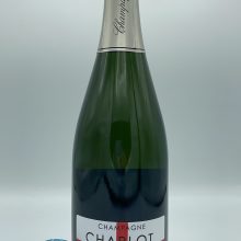 Charlot Père et Fils – Champagne Cuvée Réserve Brut Nature Charlot Père et Fils - Champagne Cuvée Réserve Brut Nature produced in the Marne Valley from Pinot Meunier and Chardonnay grapes.
