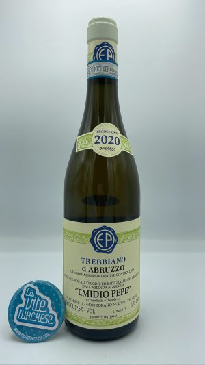 Emidio Pepe - Trebbiano d'Abruzzo crushed with the feet in concrete tanks. Aged in concrete tanks.