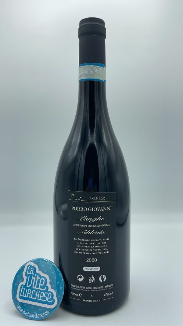 Giovanni Porro – Langhe Nebbiolo – 2020 - back Giovanni Porro – Langhe Nebbiolo prodotto nella vigna Cerrati di Serralunga, posizione da Barolo, solo 1600 bottiglie.