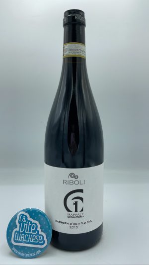 Riboli – Barbera d'Asti Mappale Sessantuno prodotto con le piante di 9 anni, vinificata per 6 mesi in tonneaux e bottiglia.