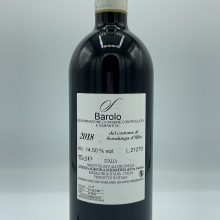 Schiavenza - Barolo del Comune di Serralunga produced from several vineyards located in Serralunga, with limestone soils.