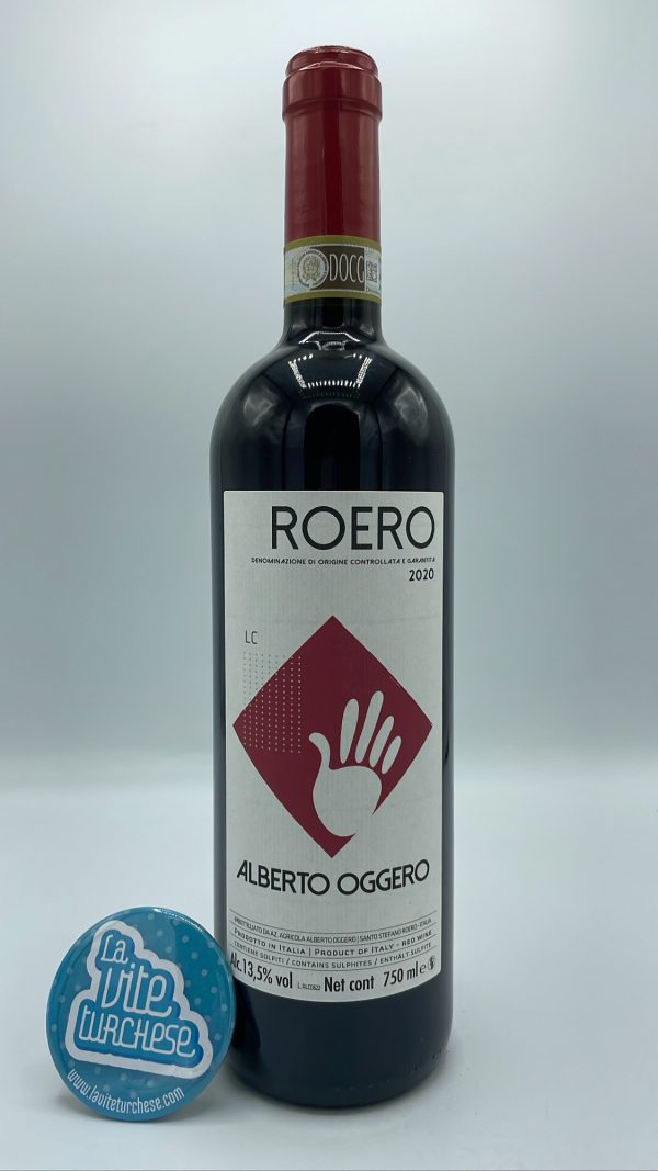 Alberto Oggero - Roero DOCG produced in the Le Coste vineyard in Santo Stefano Roero, with 30-year-old vines and aging for 10 months in tonneaux.