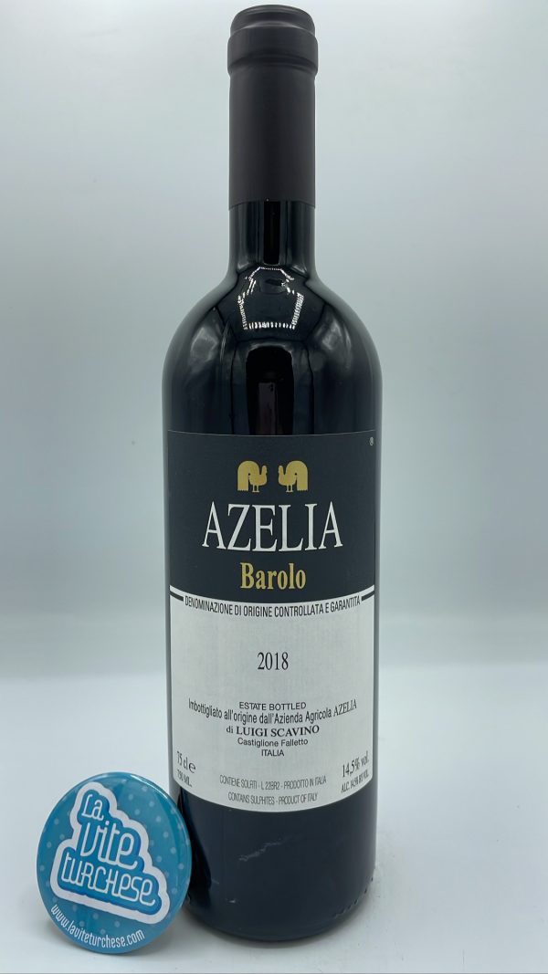 Azelia - Barolo DOCG prodotto con diverse vigne tra Castiglione Falletto e Serralunga. Affinamento per 2 anni in grandi botti di rovere.