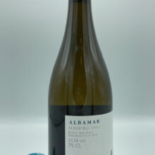 Albamar – Albariño - 2021 - back Albamar - Albariño produced the Rias Baixas in Galicia in northern Spain, with oceanfront vineyards, vinified for 8 months on its own lees.