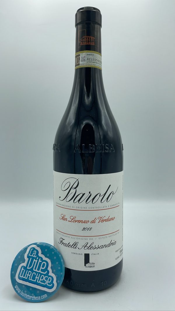 Fratelli Alessandria - Barolo San Lorenzo di Verduno made in Verduno, aged for 30 months in large oak barrels. Gentle wine.