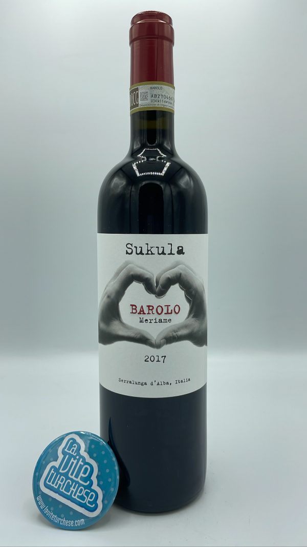 Sukula - Barolo Meriame produced in the vineyard of the same name in Serralunga, facing southwest, ages in tonneaux for 24 months.