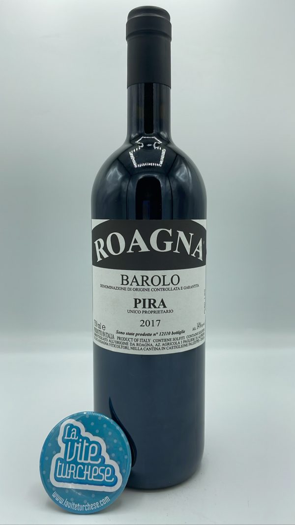 Roagna – Barolo Pira prodotto nell'omonima vigna situata a Castiglione Falletto, interamente di proprietà della famiglia Roagna.