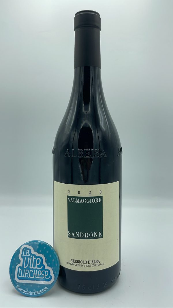 Sandrone - Nebbiolo d'Alba Valmaggiore produced in the vineyard of the same name located in Roero, with sandy soils. Vinification in tonneaux.