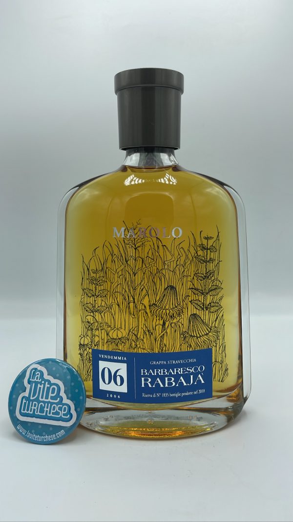 Marolo – Grappa Stravecchia di Barbaresco Rabajà, vinacce della vendemmia 2006, affinata per 12 anni in botti di rovere. 1835 bottiglie prodotte.